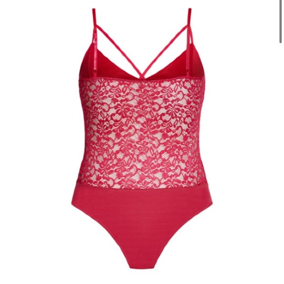 NWT Bodysuit Red Lace City Chic - Picture 6 of 13